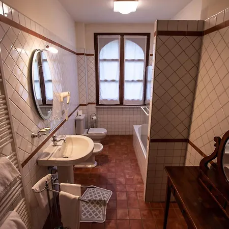 Valdispinso Farm stay Santa Vittoria d'Alba