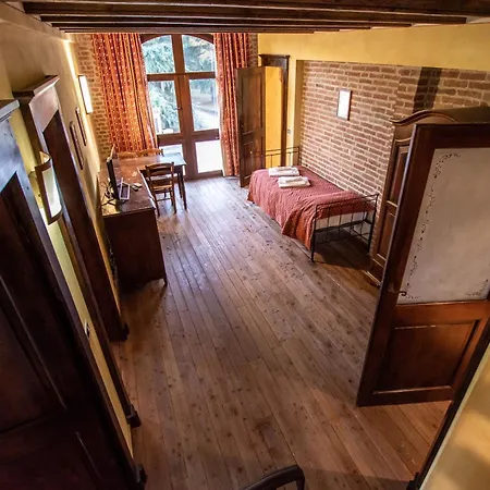 Farm stay Valdispinso *